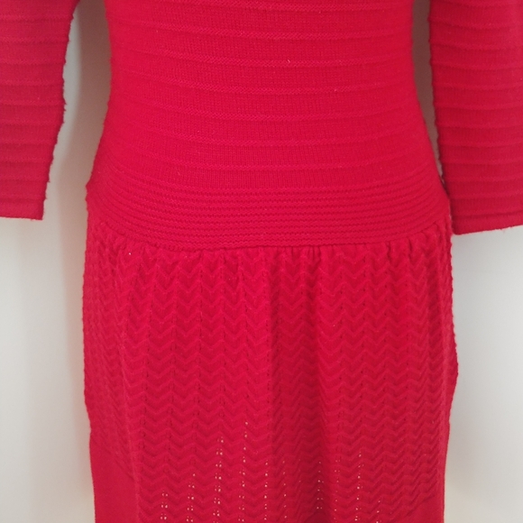 Tease Me red sweater dress - Picture 3 of 6